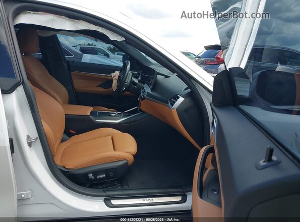 WBA63AV03RFR06764 2024 BMW 4 SERIES White Սալոնի դիմացի տեսք