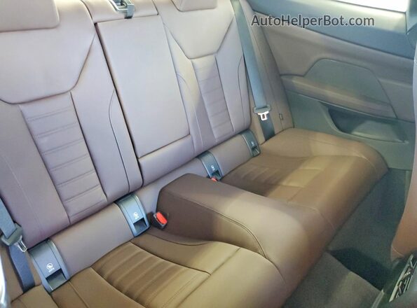 WBA63DA00TCW36103 2026 BMW 4 SERIES White უკანა სავარძლების ხედი