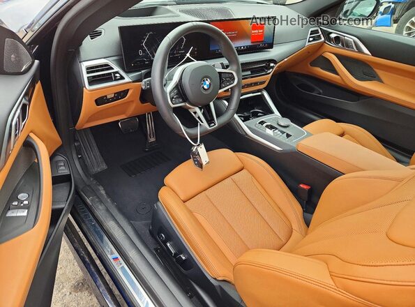 WBA63DA06TCV27290 2026 BMW 4 SERIES Blue Dashboard view