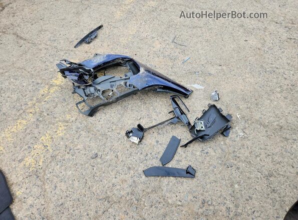 WBA63DA06TCV27290 2026 BMW 4 SERIES Blue Engine compartment view