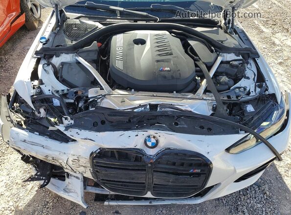 WBA63DB09TCW54937 2026 BMW M4 Белый Вид задней части салона