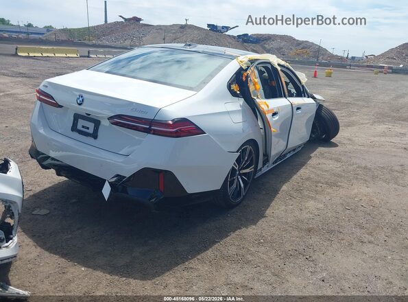 WBA63FJ01TCV47667 2026 BMW 5 SERIES White Tył prawy