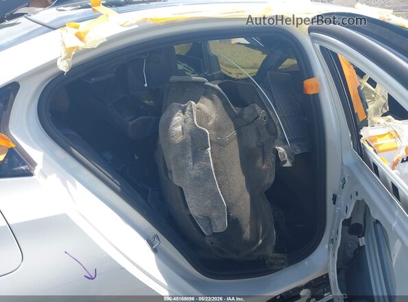 WBA63FJ01TCV47667 2026 BMW 5 SERIES White Widok naklejki z numerem VIN