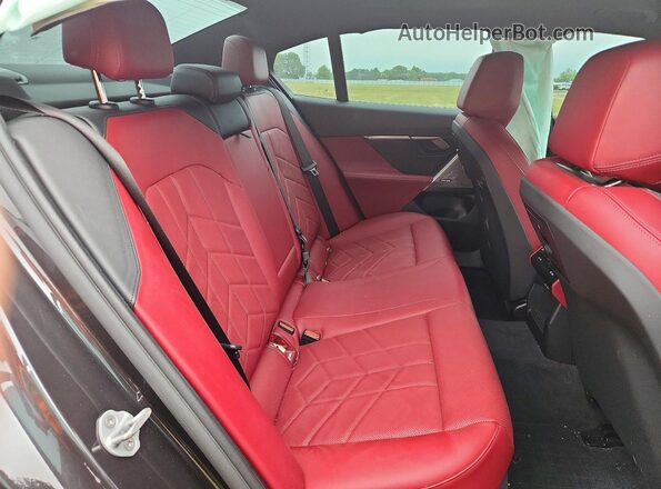 WBA63FJ09SCU20499 2025 BMW 5 SERIES Gray Rear seats view