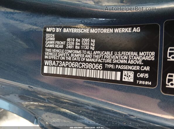 WBA73AP06RCR98066 2024 BMW 4 SERIES Blue Vista del compartimento del motor