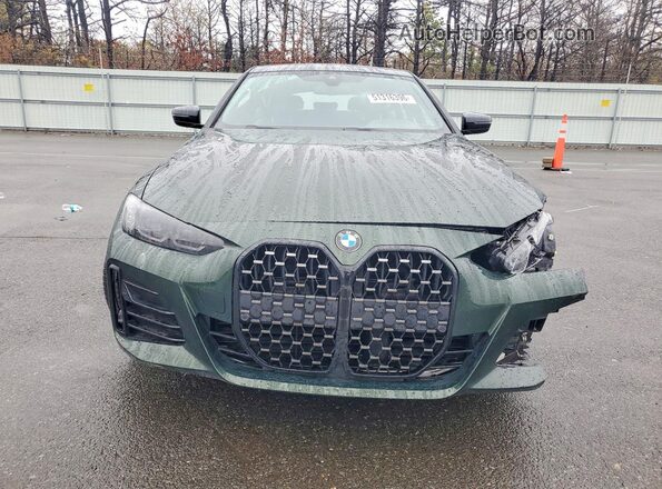 WBA73AV00PFN36231 2023 BMW 4 SERIES Green Widok z przodu