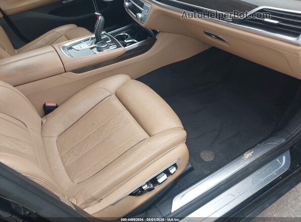 WBA7E2C50GG503948 2016 BMW 7 SERIES Black Widok wnętrza z przodu
