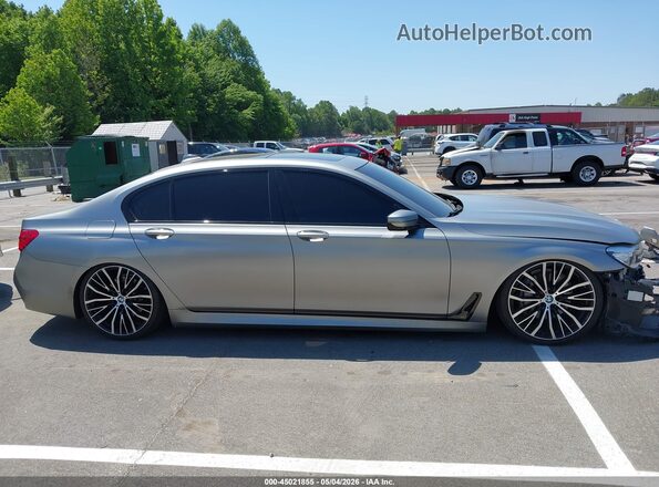WBA7E2C52KB217251 2019 BMW 7 SERIES Silver Widok wnętrza 360 stopni