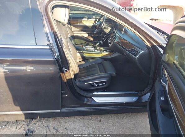 WBA7E2C54GG547712 2016 BMW 7 SERIES Black Front interior view