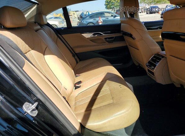 WBA7E2C5XGG547536 2016 BMW OTHER Black Widok tylnych siedzeń
