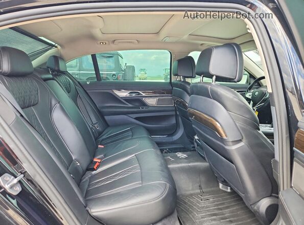 WBA7F0C51GGL99990 2016 BMW 7 SERIES Черный Вид задних сидений