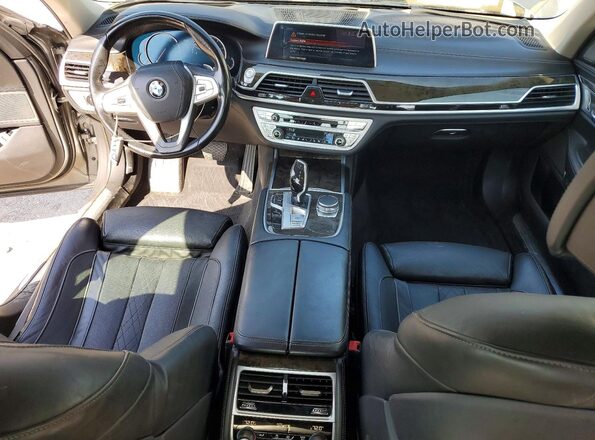 WBA7F2C52GG419580 2016 BMW 7 SERIES Gray Dashboard view