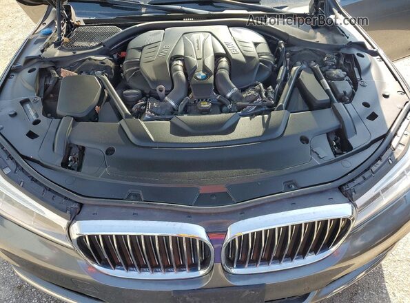 WBA7F2C52GG419580 2016 BMW 7 SERIES Gray Rear interior view