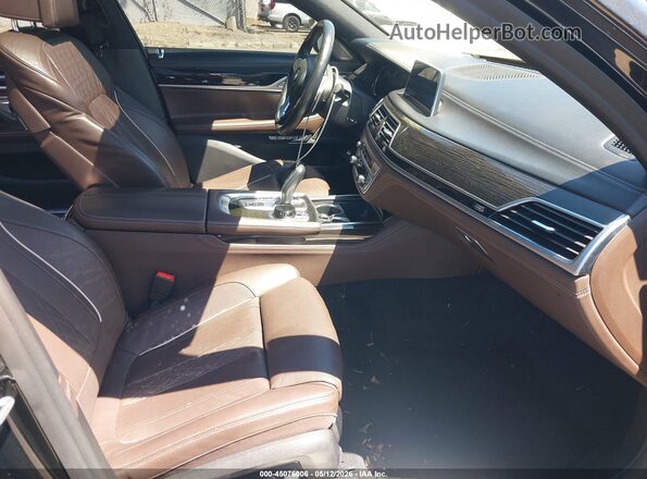 WBA7F2C54JB238713 2018 BMW ALPINA Black Вид салону спереду