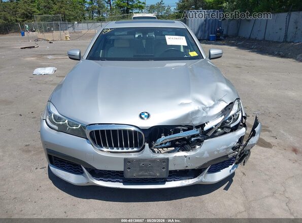 WBA7J2C58JG938137 2018 BMW 7 SERIES Silver Вид спереду