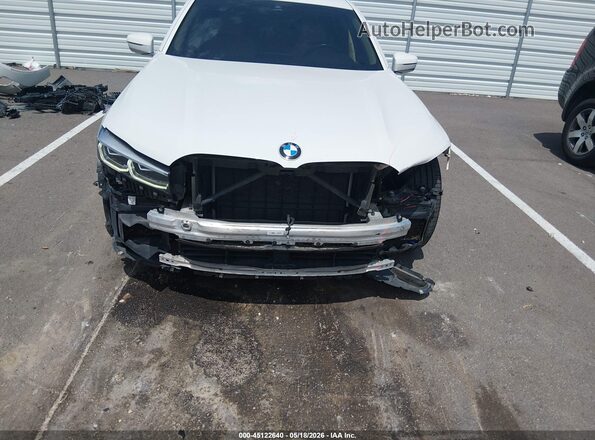 WBA7T2C01MCE58941 2021 BMW 7 SERIES White Դիմացի տեսք