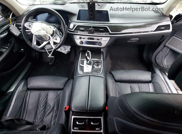 WBA7T2C07MCE44073 2021 BMW 7 SERIES Gray Dashboard view