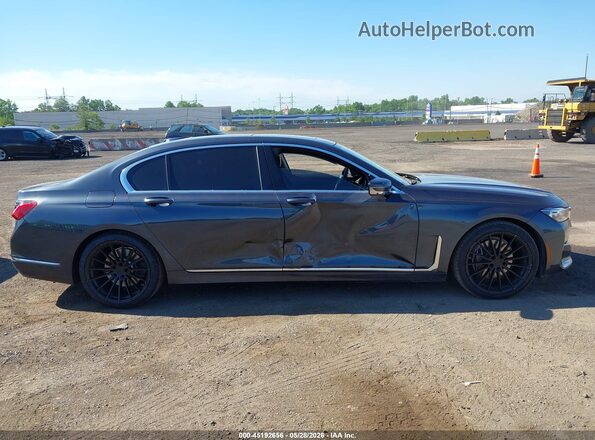 WBA7T4C06LCD59428 2020 BMW 7 SERIES Gray Vista interior trasera