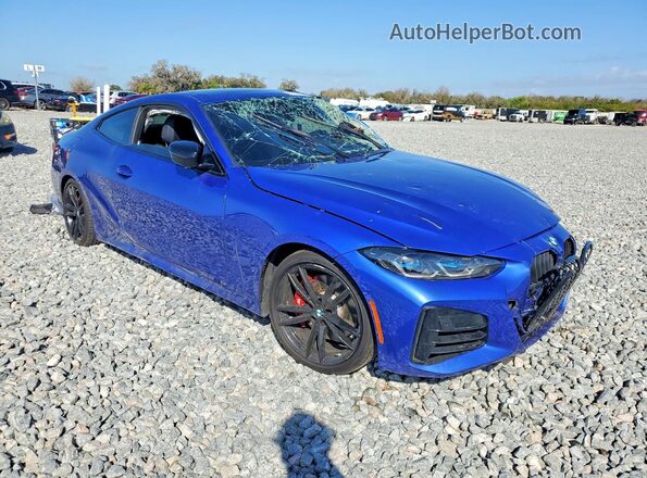 WBA83AP0XNCK23977 2022 BMW M4 Blue Delantero derecho
