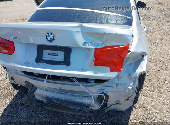 WBA8A3C57JA489515 2018 BMW 7 SERIES Silver Front view