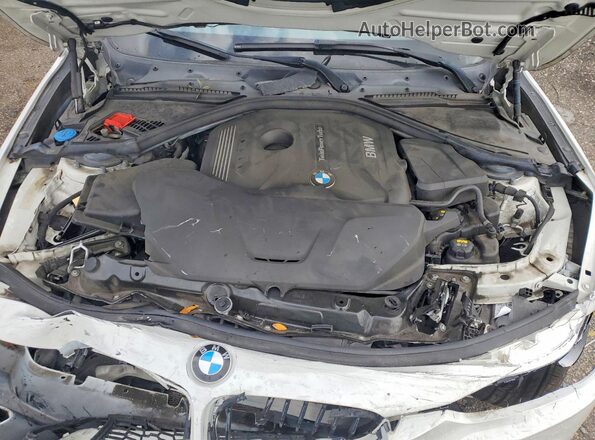 WBA8B9C53JEE82797 2018 BMW 3 SERIES White Вид задньої частини салону