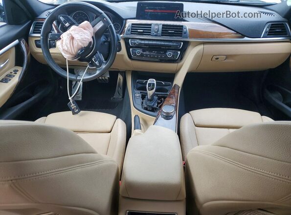 WBA8B9C53JEE82797 2018 BMW 3 SERIES White Вид панелі приладів