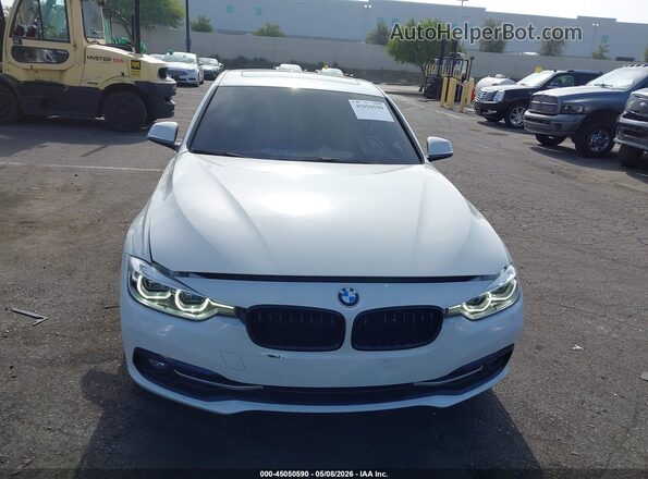 WBA8B9C56JK677274 2018 BMW 7 SERIES White 