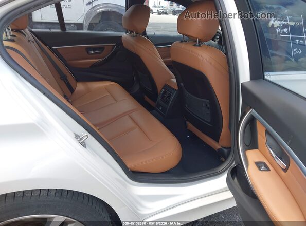 WBA8B9G37HNU53867 2017 BMW 3 SERIES White უკანა სავარძლების ხედი