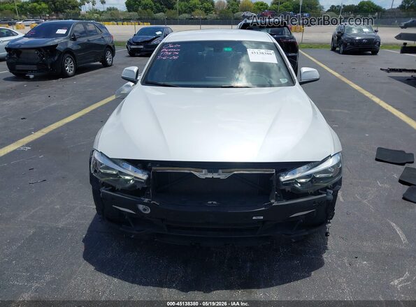 WBA8B9G37HNU53867 2017 BMW 3 SERIES White ხელსაწყოთა პანელის ხედი