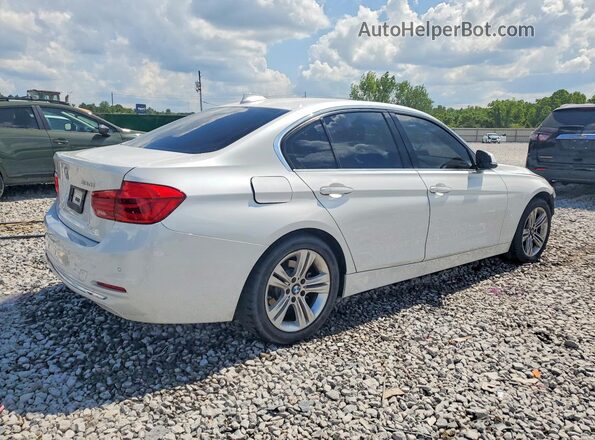 WBA8D9G3XHNU66025 2017 BMW 7 SERIES White 