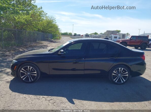 WBA8D9G58JNU68301 2018 BMW 3 SERIES Black Панорамний вид салону 360°
