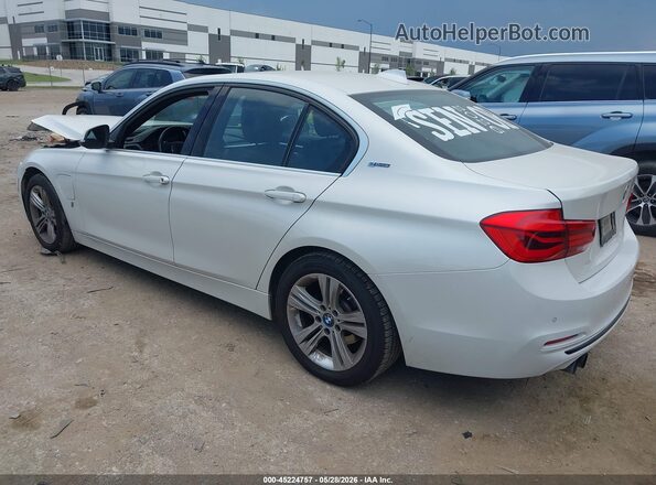 WBA8E1C38HA159044 2017 BMW 7 SERIES White Rear left