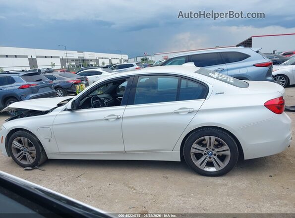 WBA8E1C38HA159044 2017 BMW 7 SERIES White 360 interior view