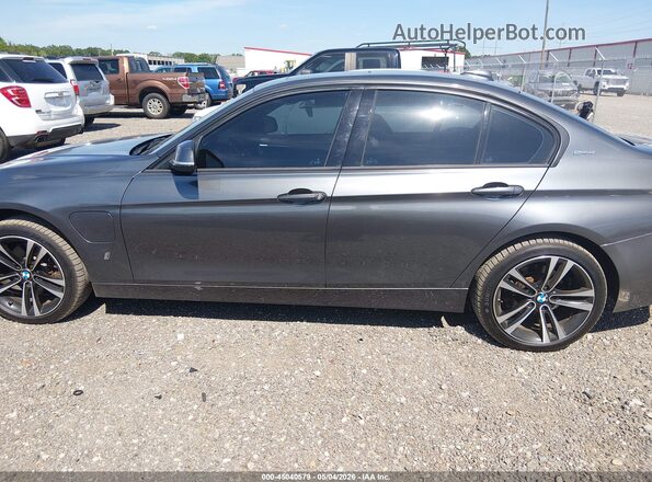 WBA8E1C56JA165657 2018 BMW 7 SERIES Gray 