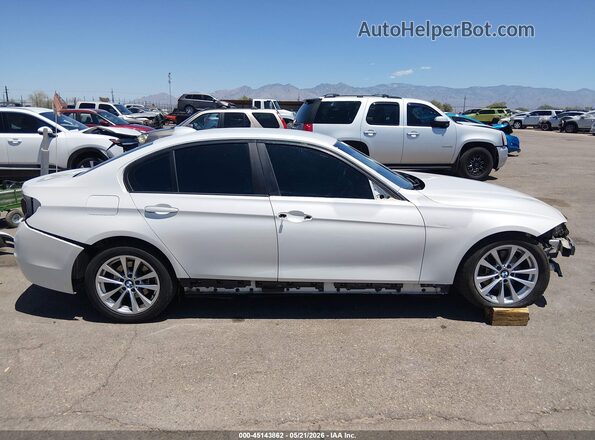 WBA8E1G31HNU18508 2017 BMW 3 SERIES White სალონის 360-გრადუსიანი ხედი