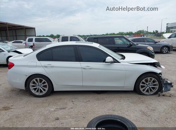 WBA8E1G55HNT72487 2017 BMW 3 SERIES White Панорамний вид салону 360°