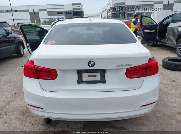 WBA8E1G55HNT72487 2017 BMW 3 SERIES White 
