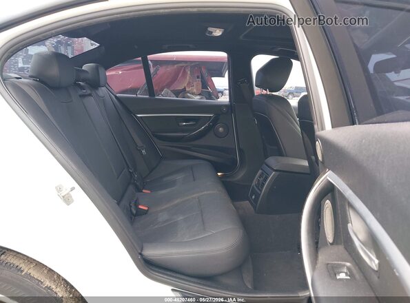 WBA8E9C52GK604113 2016 BMW 3 SERIES White VIN კოდის სტიკერის ხედი