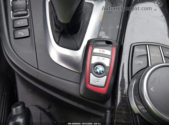 WBA8J1C38HA018566 2017 BMW 7 SERIES Gray Dashboard view