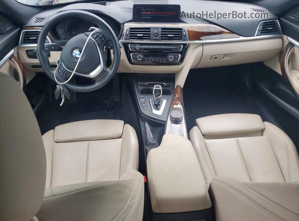 WBA8Z9C52KB220698 2019 BMW 3 SERIES Gray Dashboard view