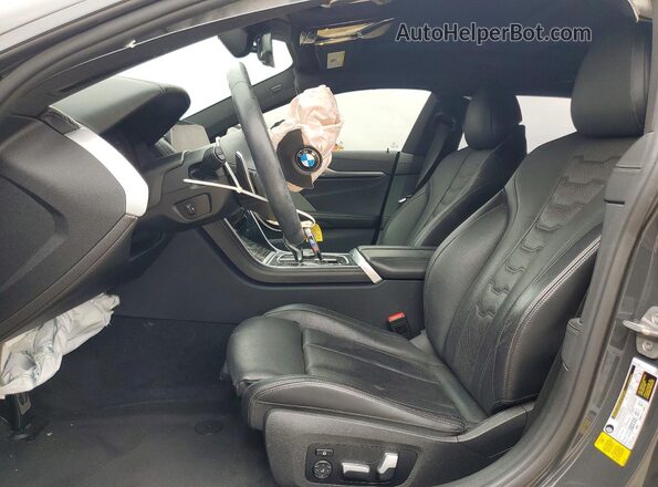 WBAGV2C00NCJ99156 2022 BMW 8 SERIES Charcoal Front interior view