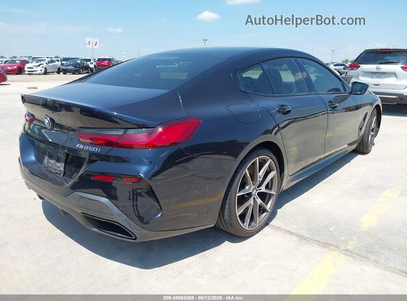 WBAGV8C01NCJ37008 2022 BMW M8 Dark Blue Задня права чверть