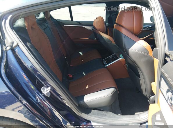 WBAGV8C03LCD76964 2020 BMW M8 Blue VIN კოდის სტიკერის ხედი