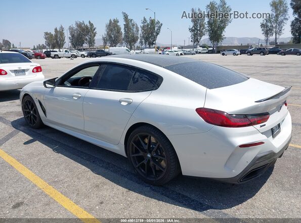 WBAGV8C07LCE44960 2020 BMW M8 Белый Задняя левая четверть
