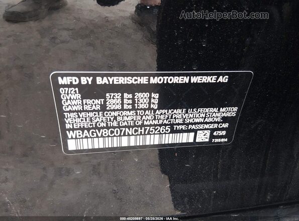 WBAGV8C07NCH75265 2022 BMW M8 Black Вид підкапотного простору