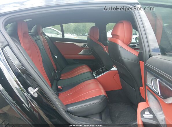 WBAGV8C07NCH75265 2022 BMW M8 Black Вид наклейки з VIN-кодом