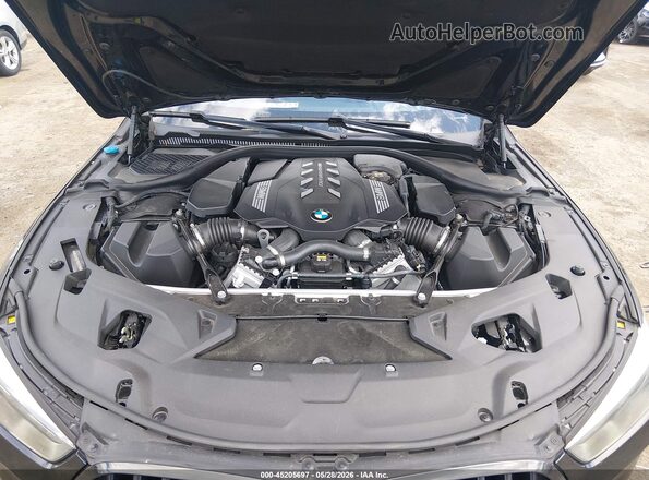 WBAGV8C07NCH75265 2022 BMW M8 Black Вид ззаду