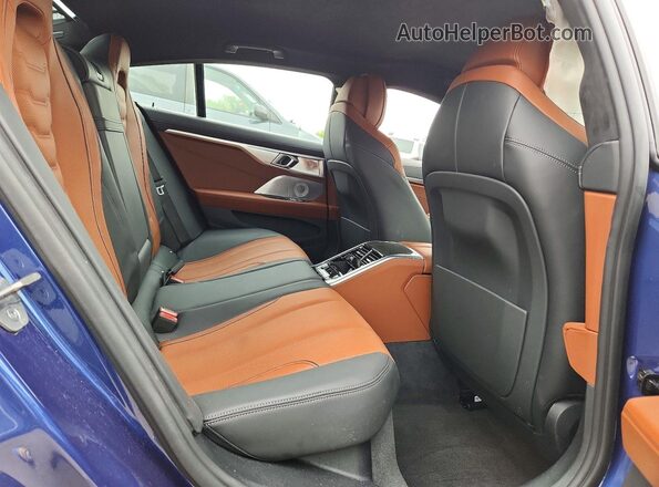 WBAGX0C13NCH86025 2022 BMW ALPINA Синий Вид задних сидений