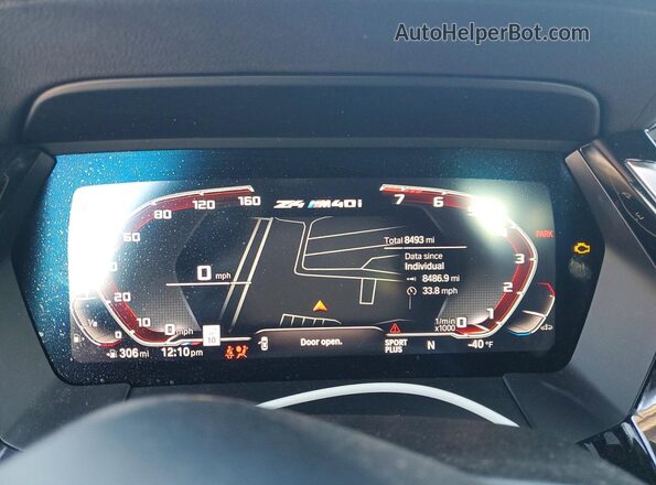 WBAHF9C01SWY46538 2025 BMW Z4 Red Вид щитка приладів