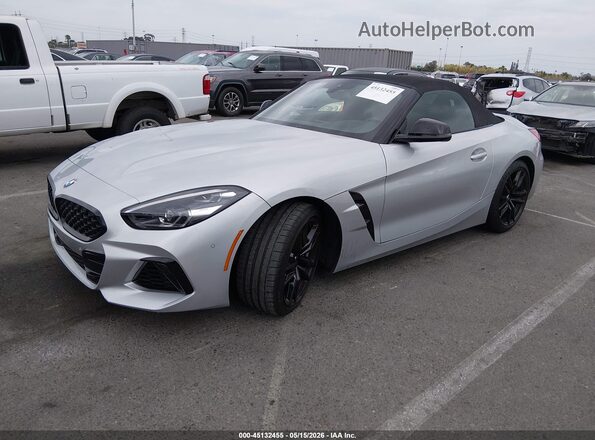 WBAHF9C02MWX29831 2021 BMW Z4 Silver Передня ліва чверть